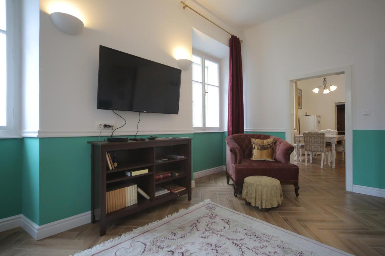 Vitez Apartment I 류블랴나 외부 사진